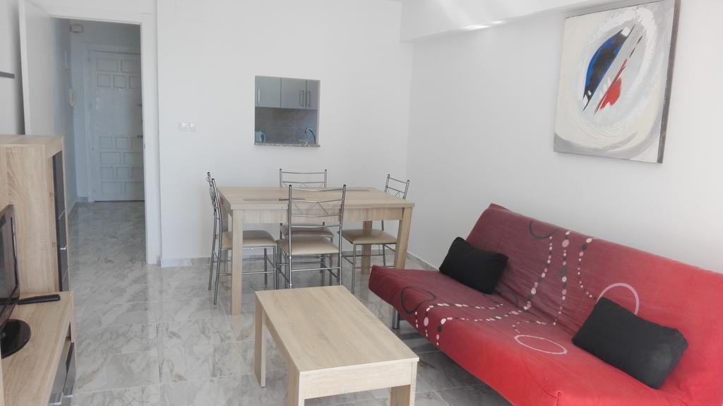 Apartamentos Los Caballos ベニドルム エクステリア 写真